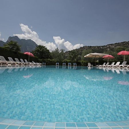 Hotel Villa Verde Torbole Sul Garda Extérieur photo