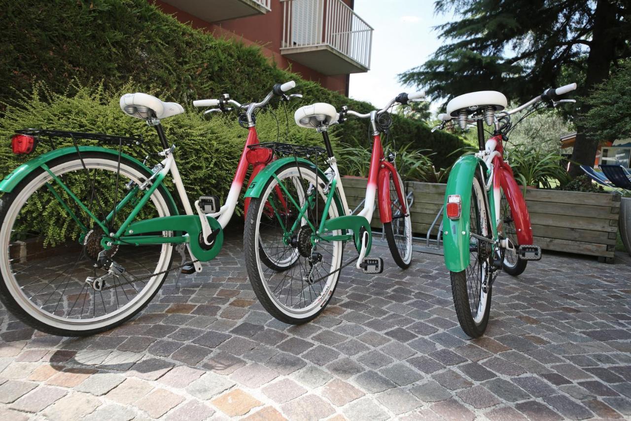 Hotel Villa Verde Torbole Sul Garda Extérieur photo
