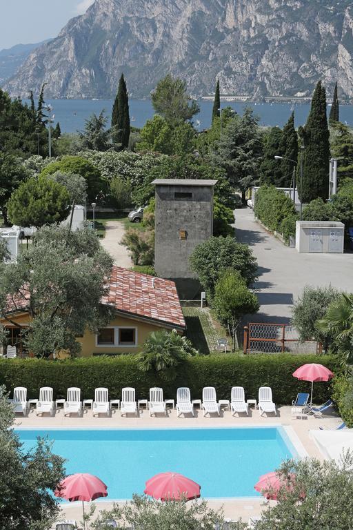 Hotel Villa Verde Torbole Sul Garda Extérieur photo