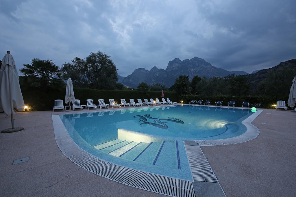Hotel Villa Verde Torbole Sul Garda Extérieur photo