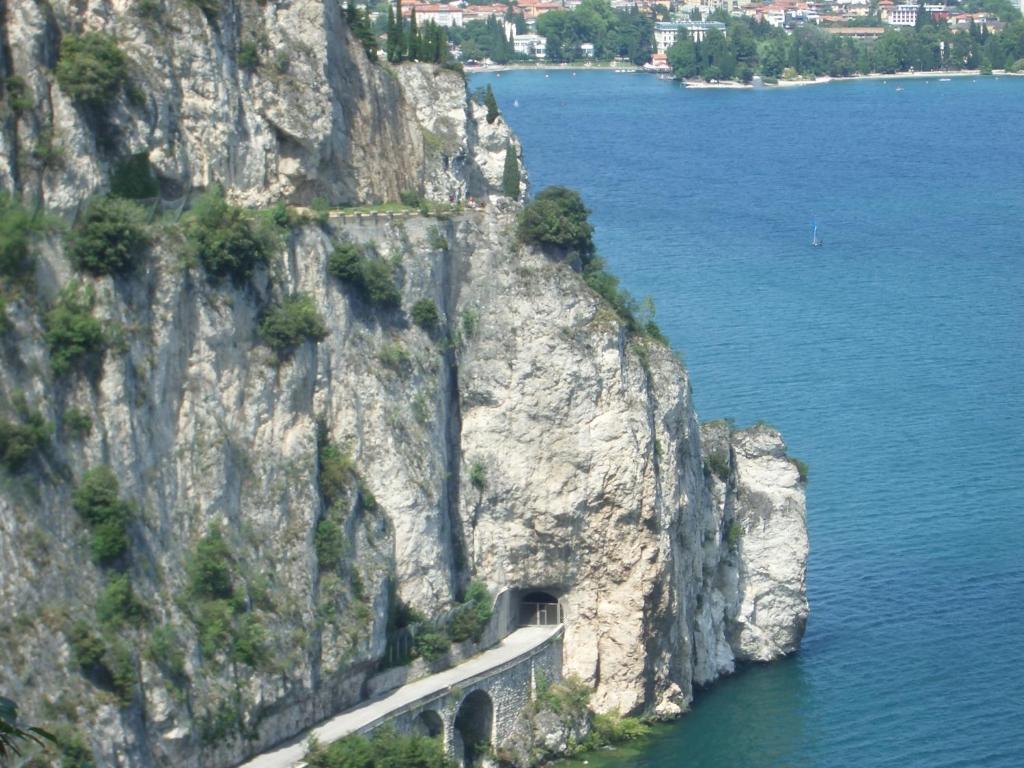 Hotel Villa Verde Torbole Sul Garda Extérieur photo