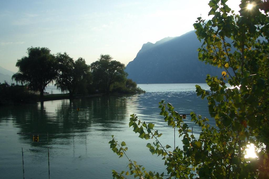 Hotel Villa Verde Torbole Sul Garda Extérieur photo